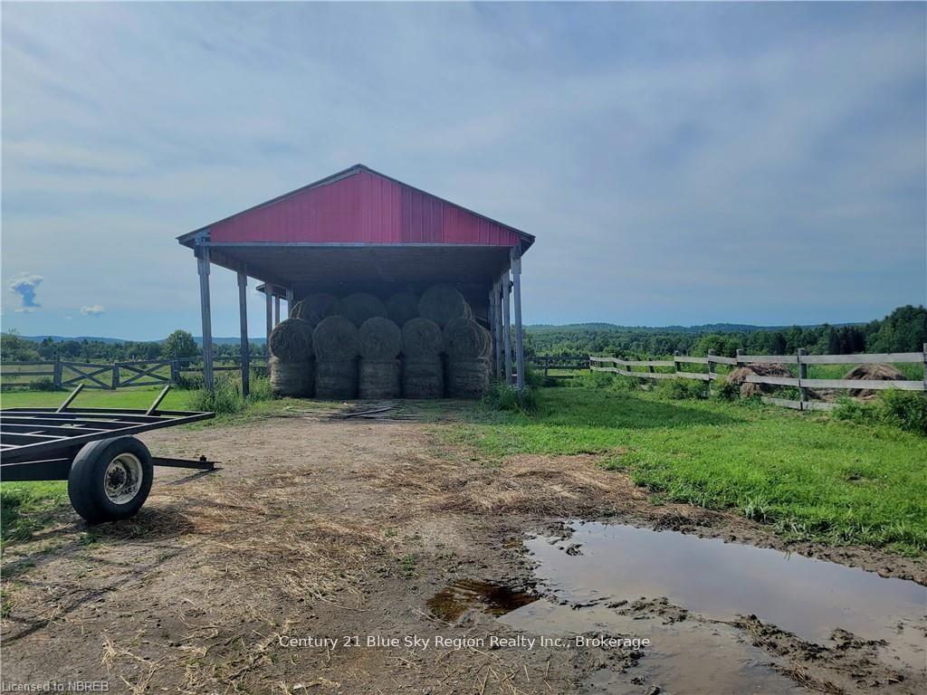 Photo 4 of 564 Adams Road, Calvin — HOMEH