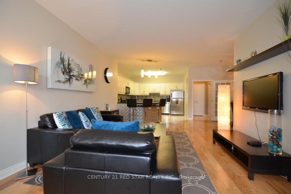 Photo 3 of Unit 202, 630 Main Street E, Hamilton, St. Clair — HOMEH