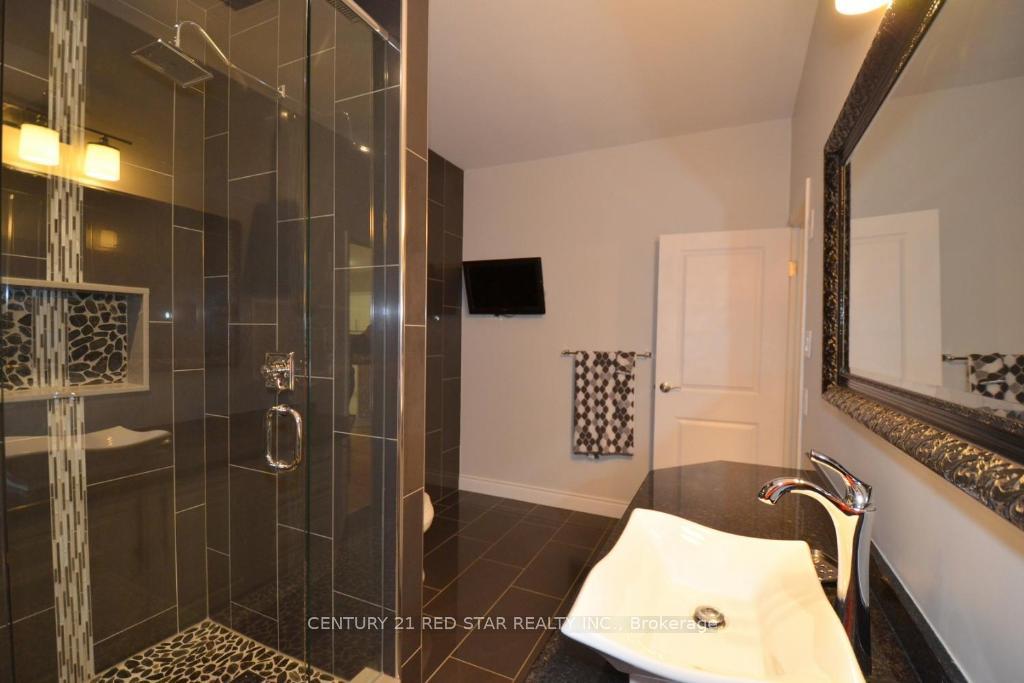Photo 8 of Unit 202, 630 Main Street E, Hamilton, St. Clair — HOMEH