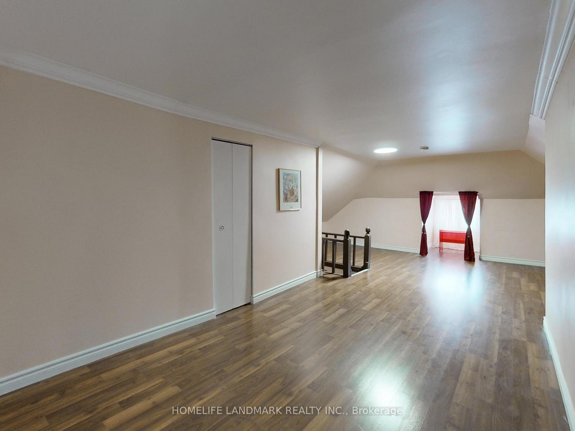 Photo 12 of 674 Colborne Street E, Brantford, Echo Place — HOMEH