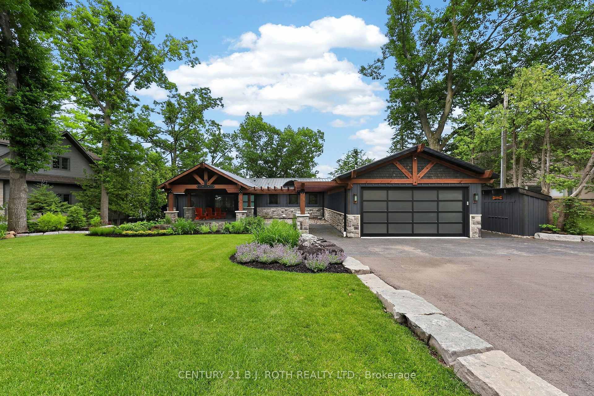Photo 4 of 9 Barrie Terrace, Oro-Medonte, Rural Oro-Medonte — HOMEH