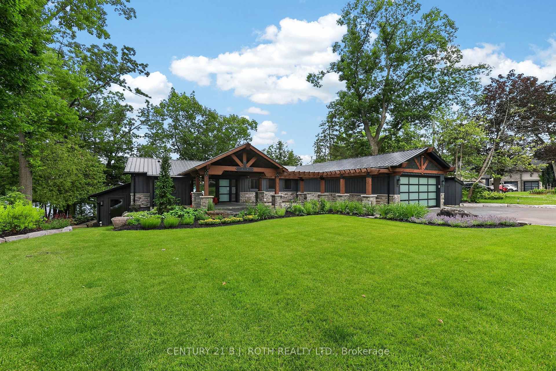 Photo 5 of 9 Barrie Terrace, Oro-Medonte, Rural Oro-Medonte — HOMEH