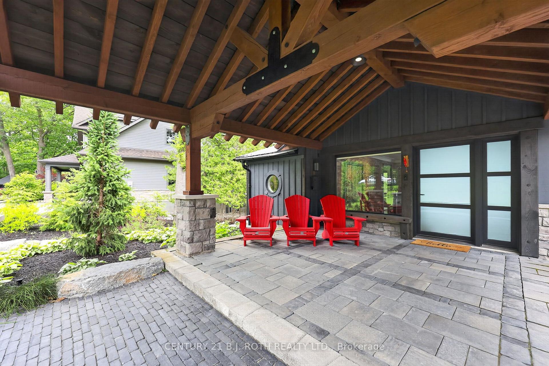 Photo 7 of 9 Barrie Terrace, Oro-Medonte, Rural Oro-Medonte — HOMEH