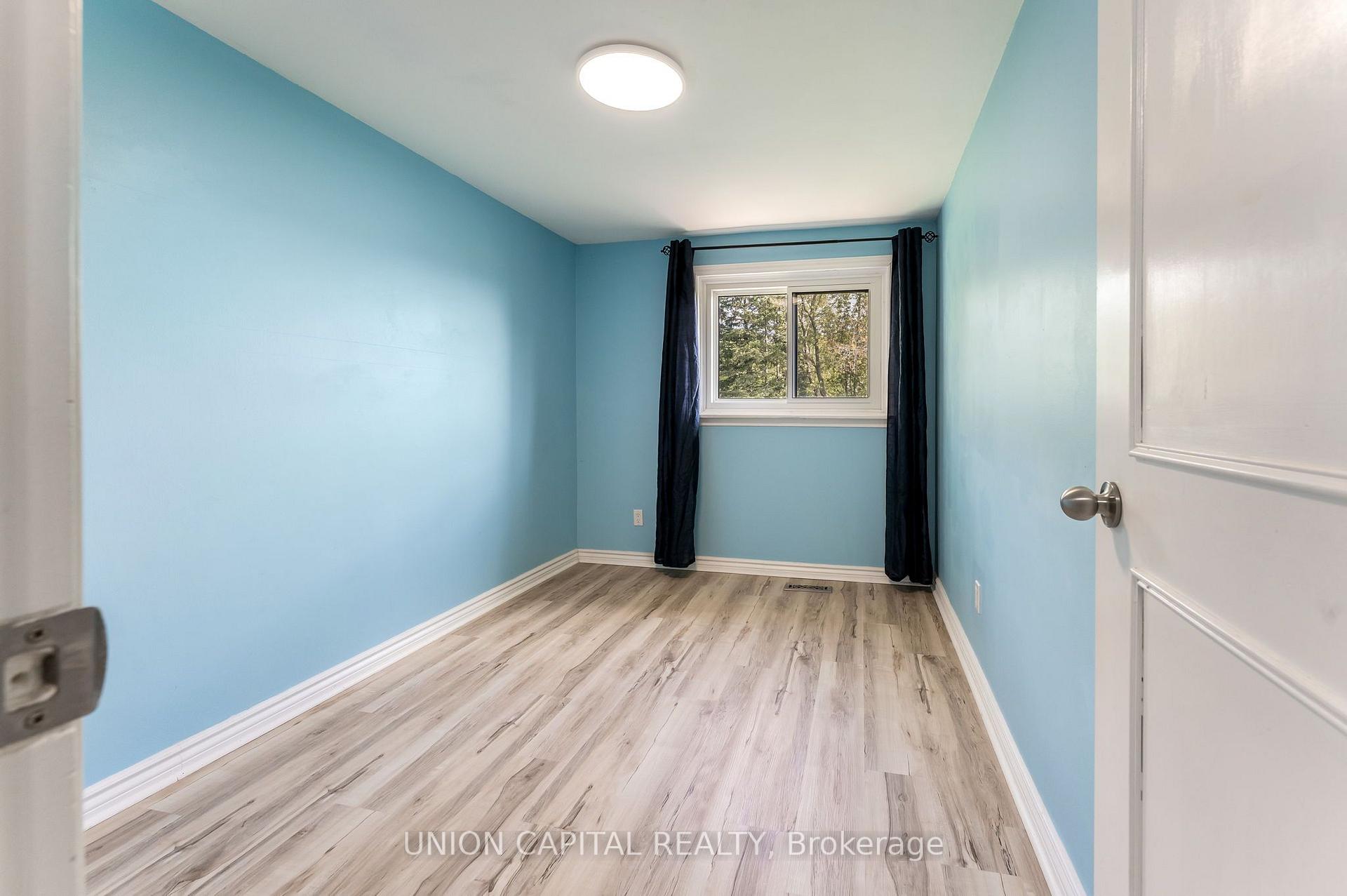 Photo 19 of 443 Brest Court, Oshawa, Central — HOMEH