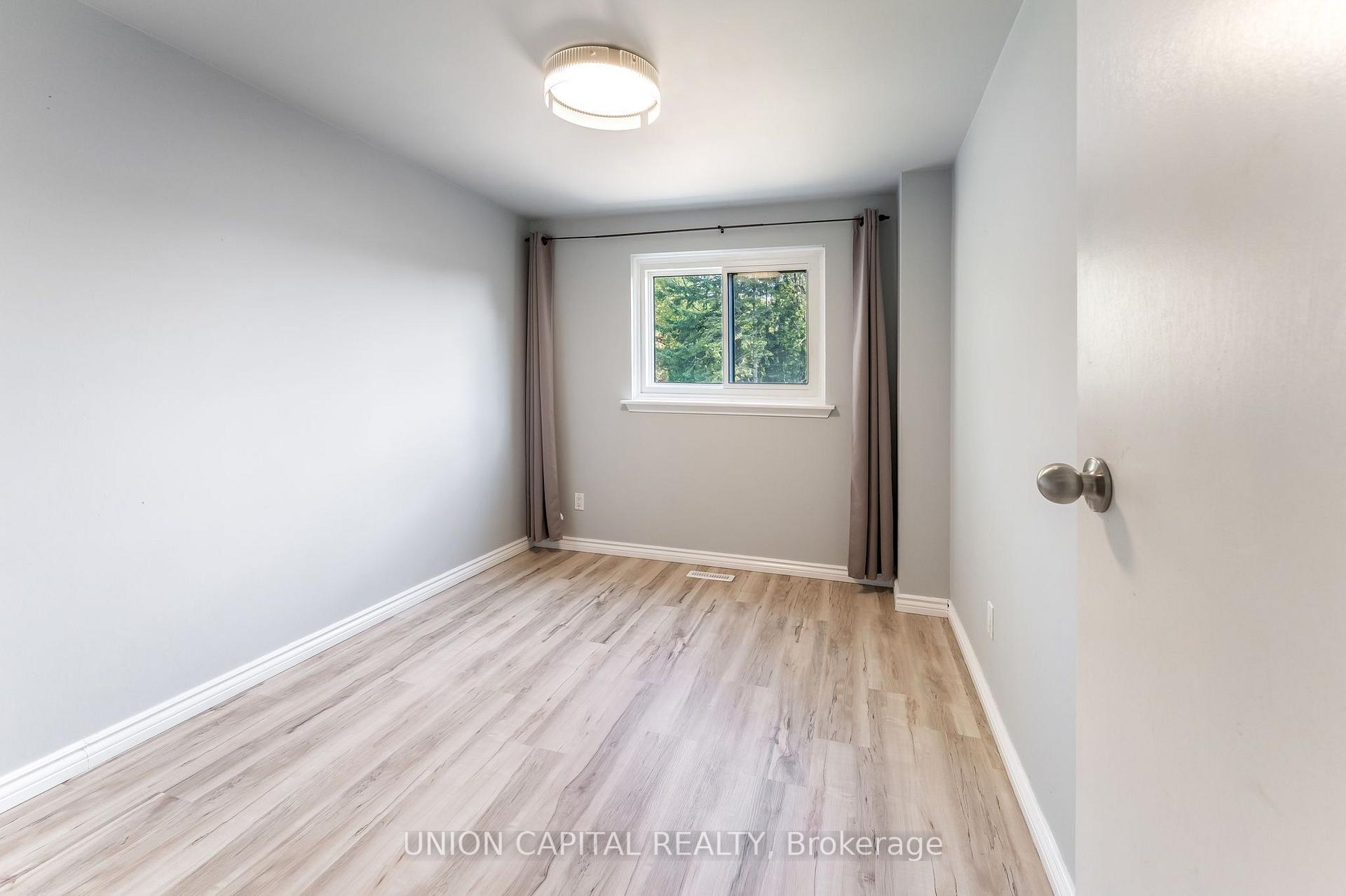 Photo 26 of 443 Brest Court, Oshawa, Central — HOMEH
