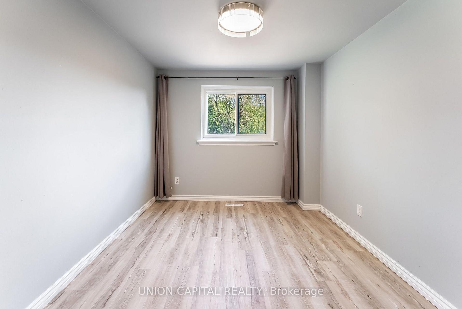 Photo 28 of 443 Brest Court, Oshawa, Central — HOMEH