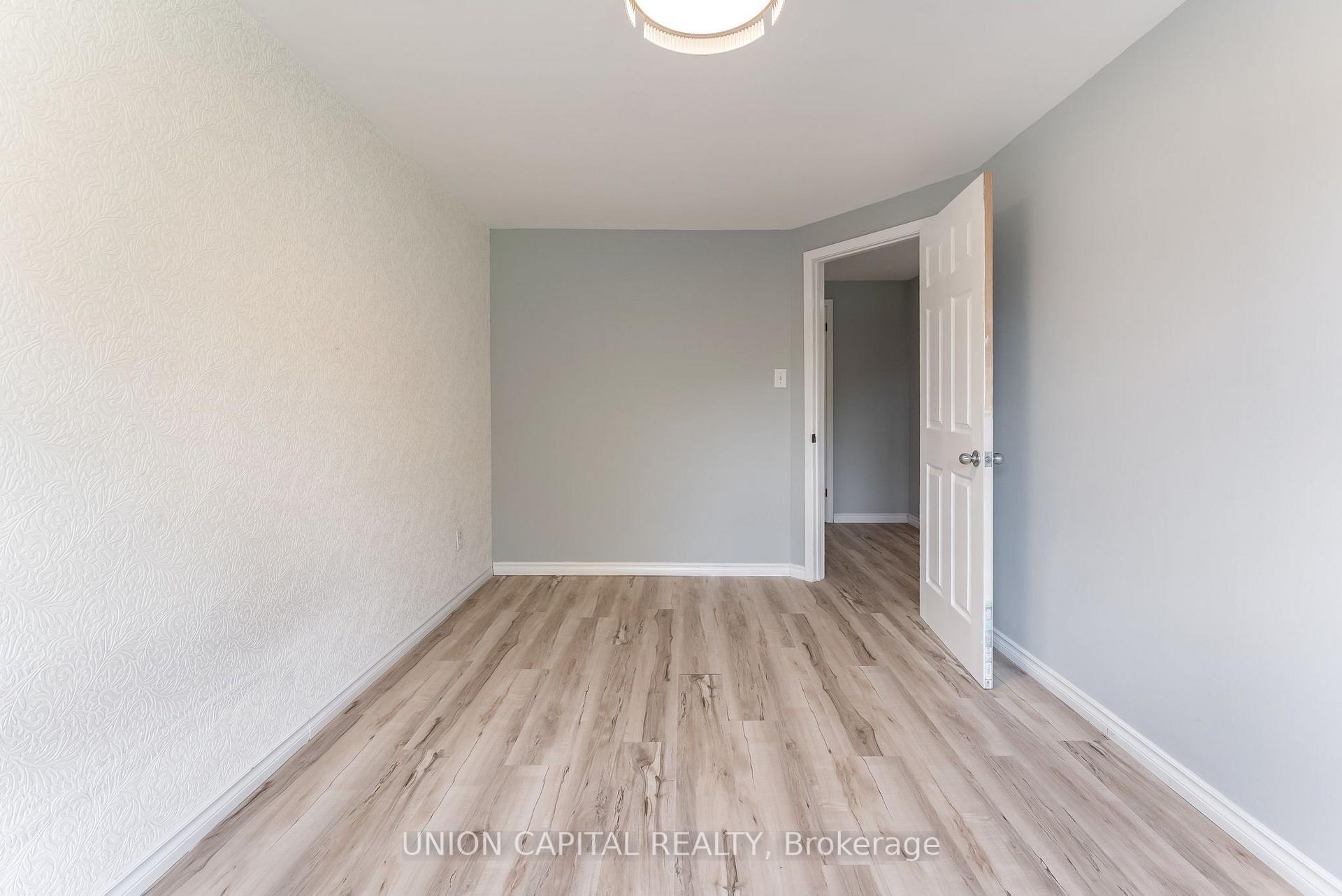 Photo 33 of 443 Brest Court, Oshawa, Central — HOMEH