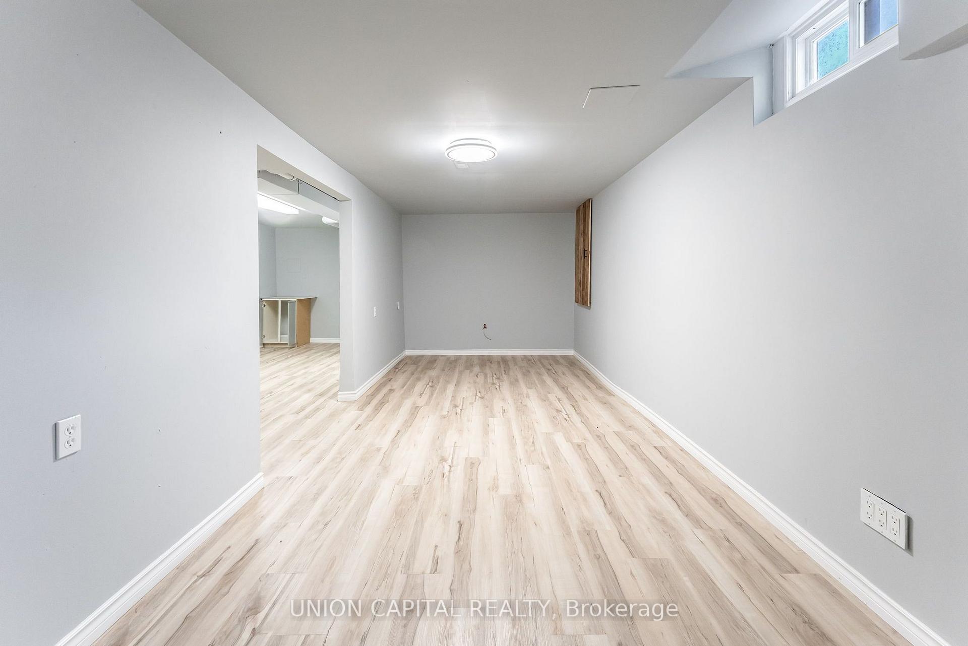 Photo 35 of 443 Brest Court, Oshawa, Central — HOMEH