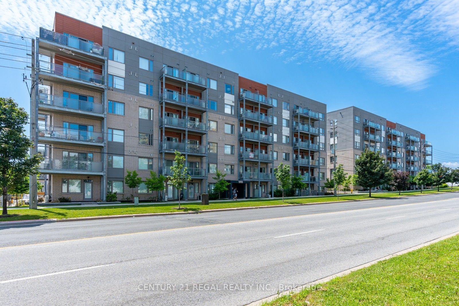 Front of Unit 301, 5131 Sheppard Avenue E