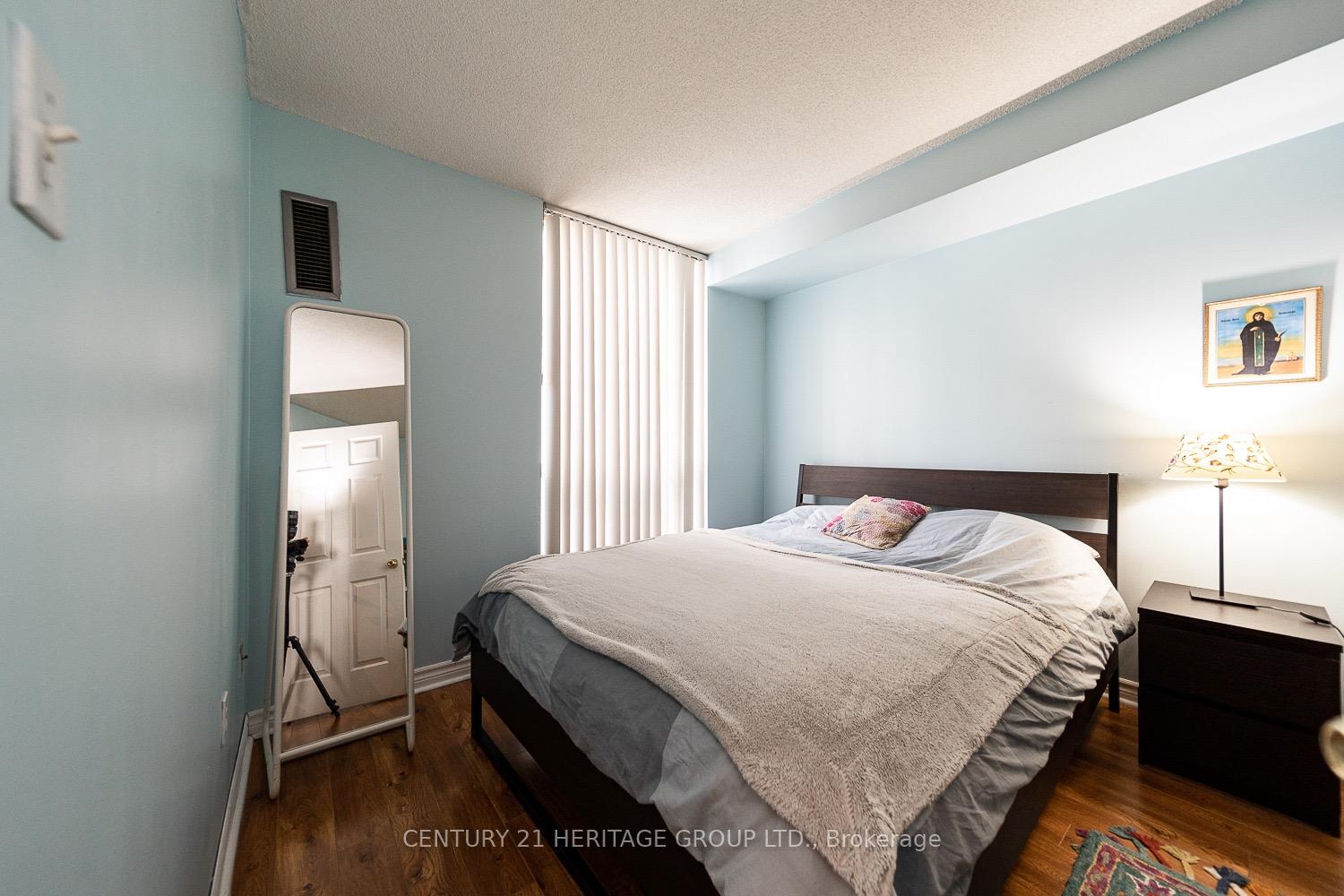 Photo 11 of Unit 1601, 101 Subway Crescent, Etobicoke, Islington-City Centre West — HOMEH