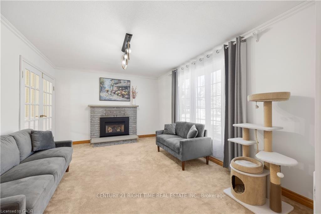 Photo 8 of 277 Blackacres Boulevard, London, North F — HOMEH