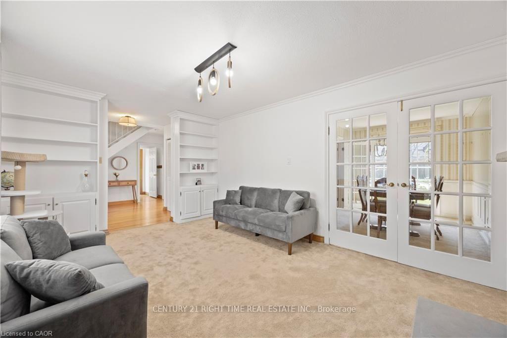 Photo 13 of 277 Blackacres Boulevard, London, North F — HOMEH