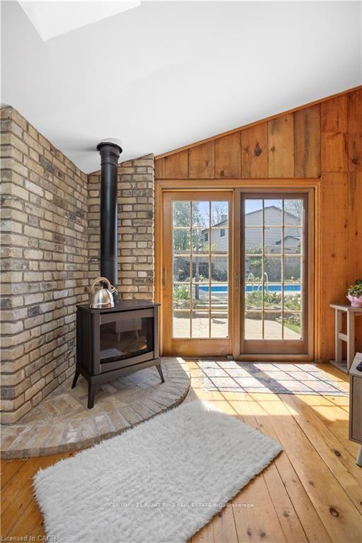 Photo 18 of 277 Blackacres Boulevard, London, North F — HOMEH