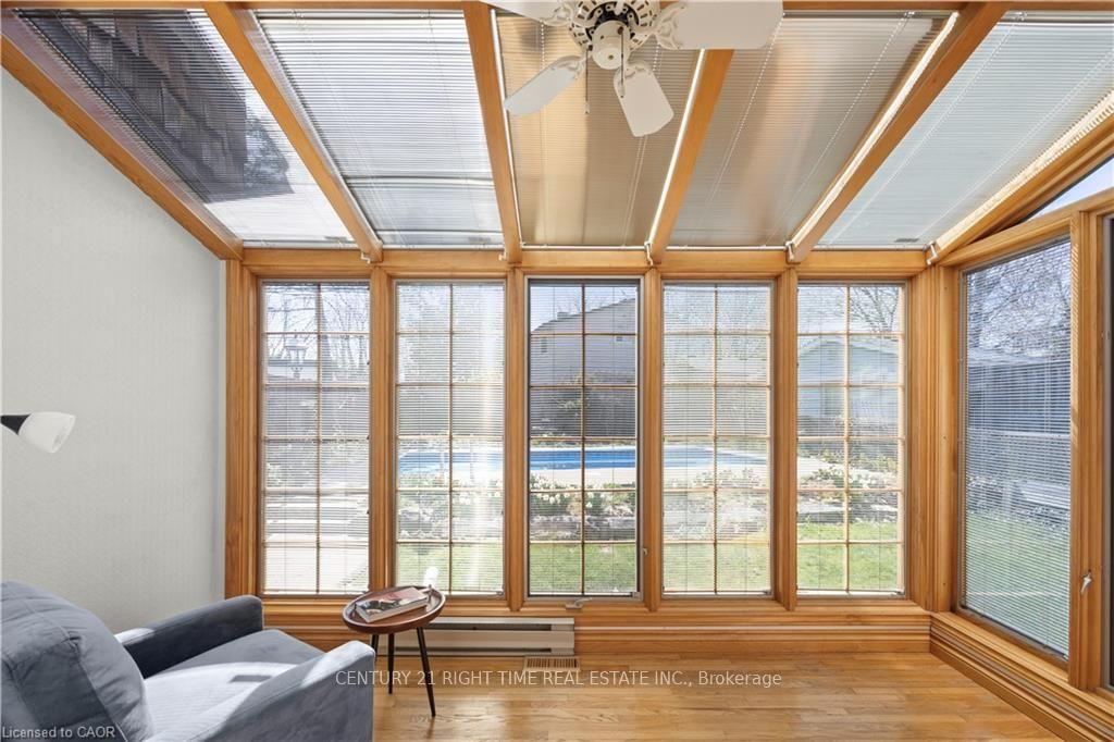 Photo 22 of 277 Blackacres Boulevard, London, North F — HOMEH