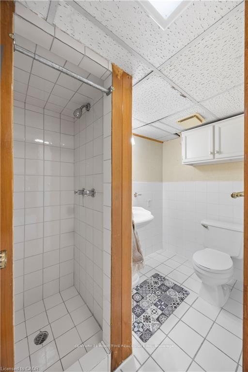 Photo 39 of 277 Blackacres Boulevard, London, North F — HOMEH