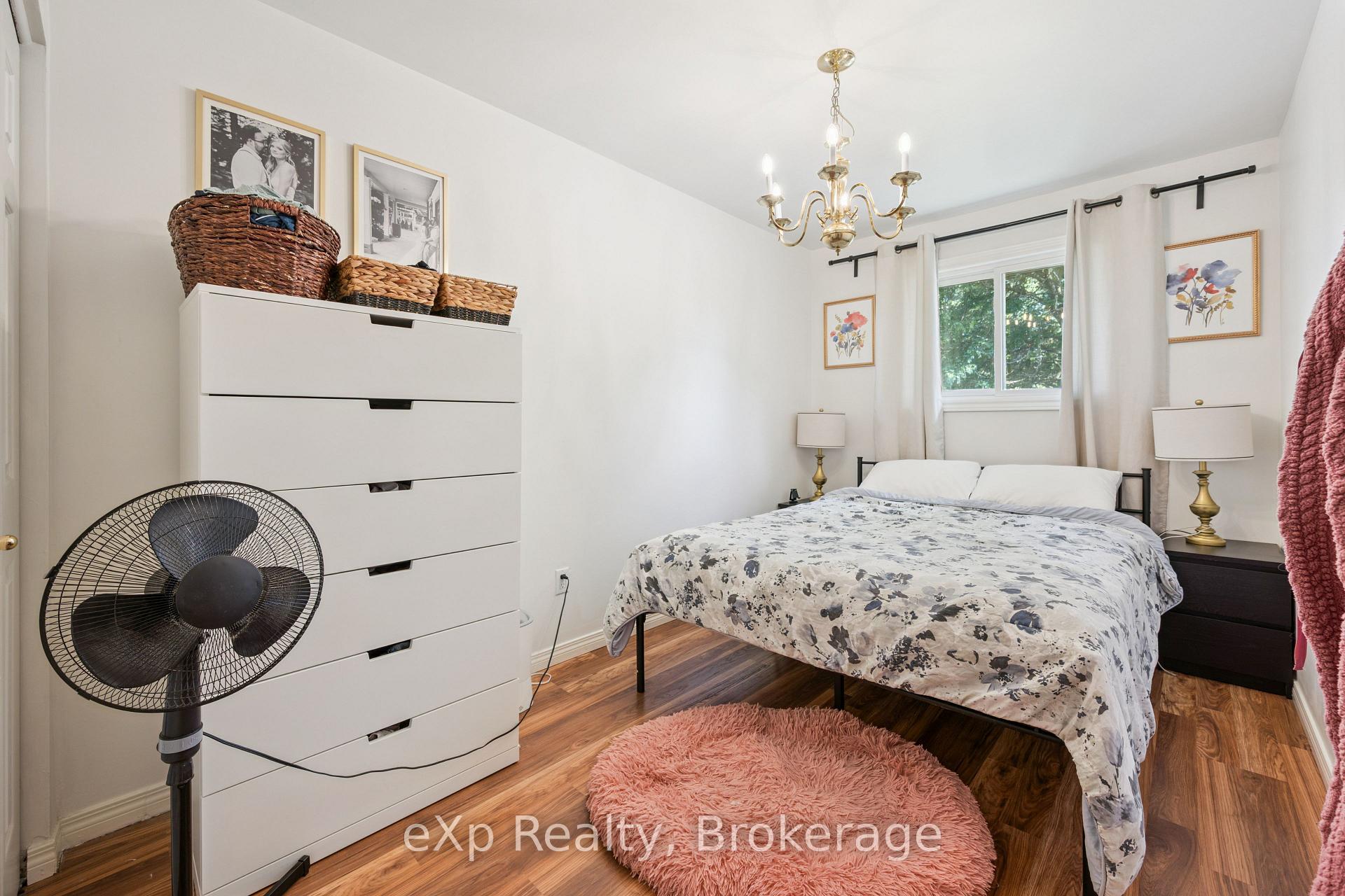 Photo 19 of 56 Bretz Avenue, Cambridge, Silver Heights — HOMEH