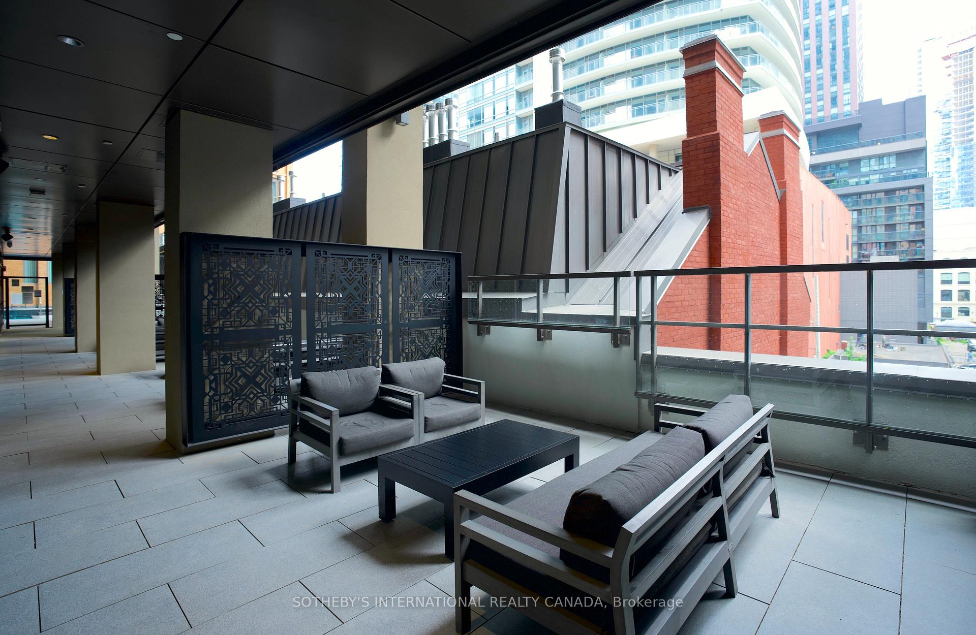 Photo 11 of Unit 3209, 8 Widmer Street, Toronto, Waterfront Communities — HOMEH