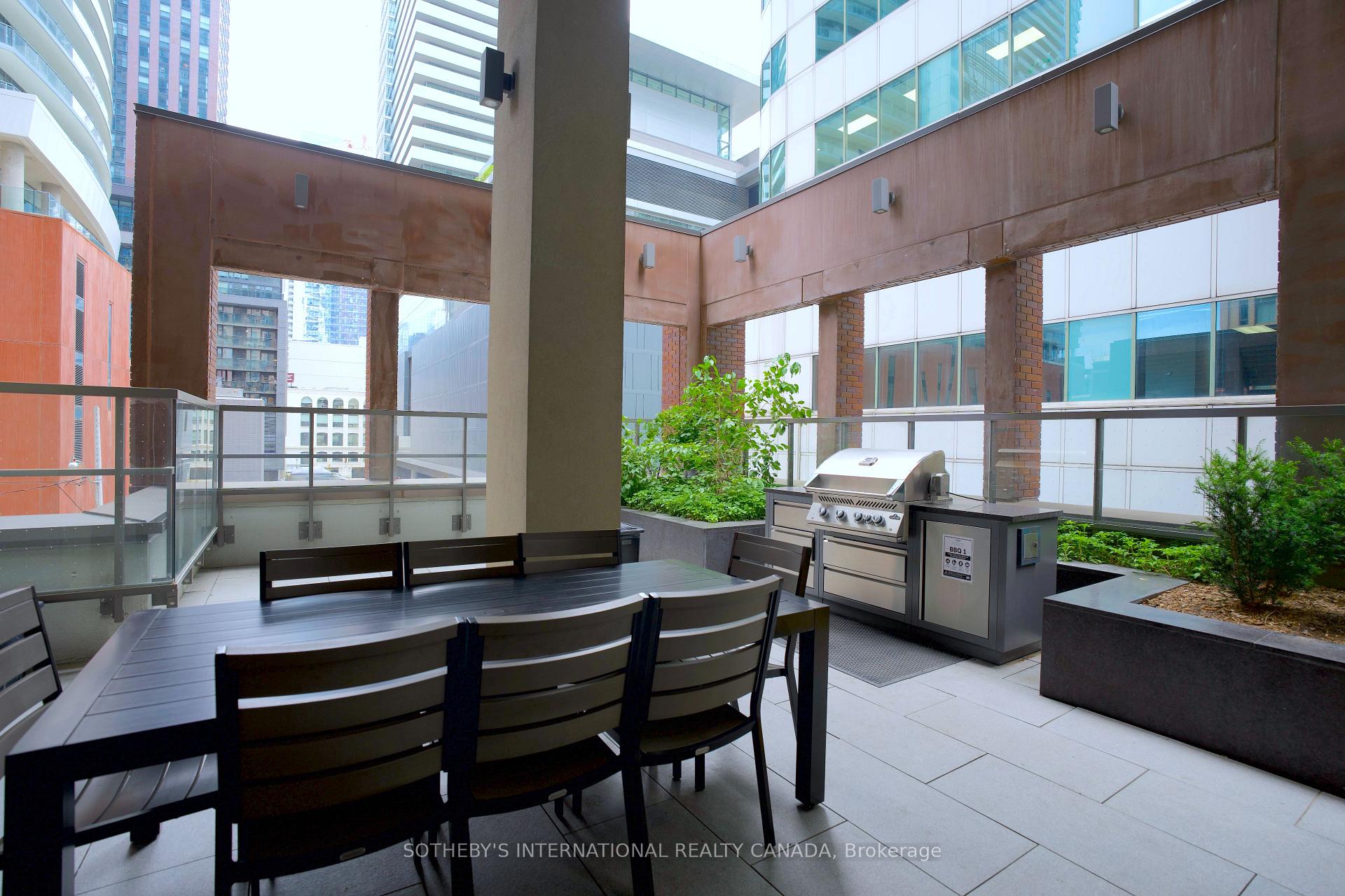 Photo 12 of Unit 3209, 8 Widmer Street, Toronto, Waterfront Communities — HOMEH