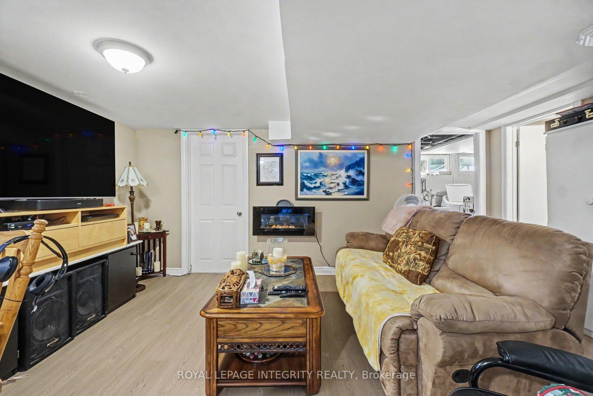 Photo 28 of 2450 Magnus Avenue, Ottawa, Hawthorne Meadows — HOMEH