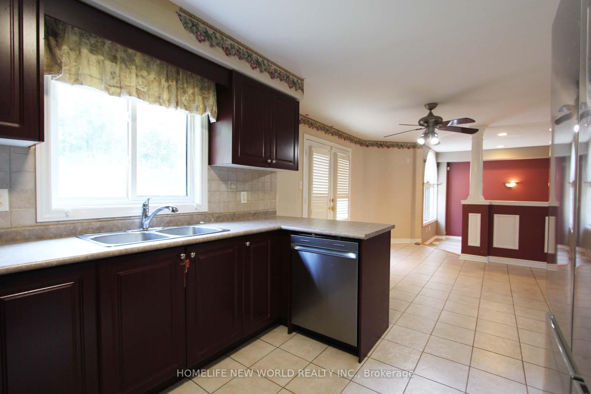 Photo 14 of 37 Grants Way, Barrie, Ardagh — HOMEH