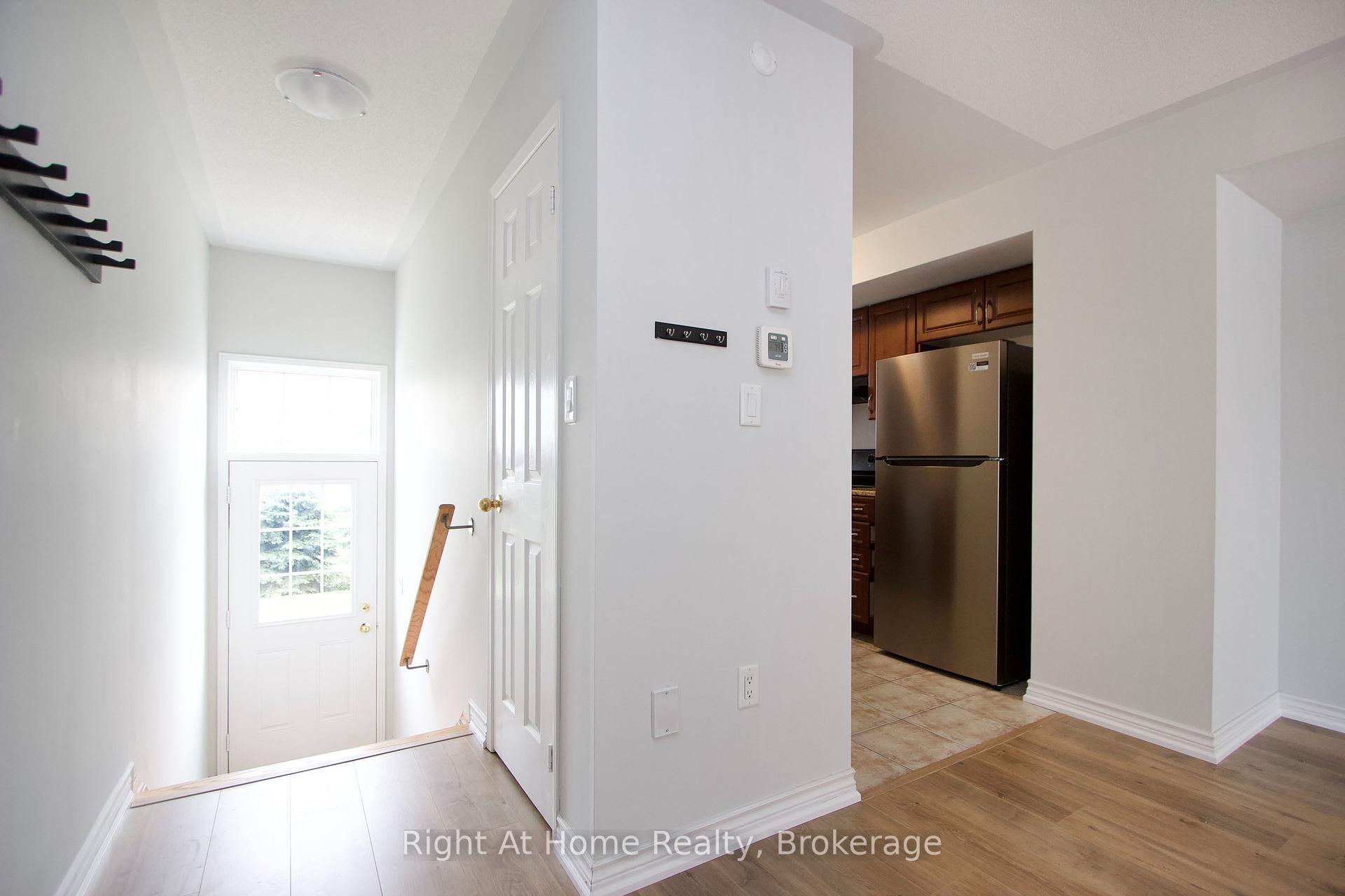 Photo 4 of Unit Unit 65, 65 Cooperage Lane, Ajax, Central — HOMEH