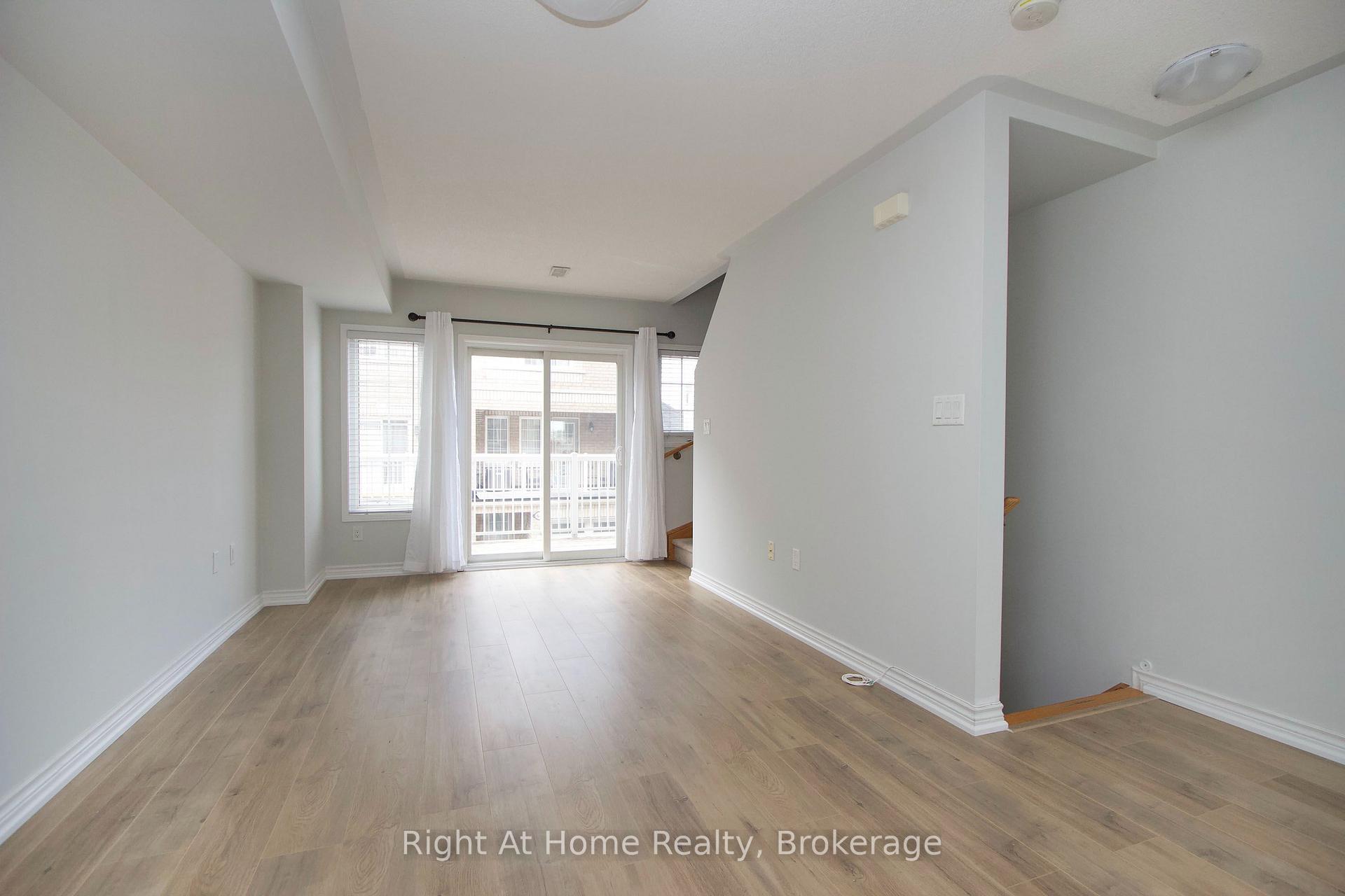 Photo 6 of Unit Unit 65, 65 Cooperage Lane, Ajax, Central — HOMEH