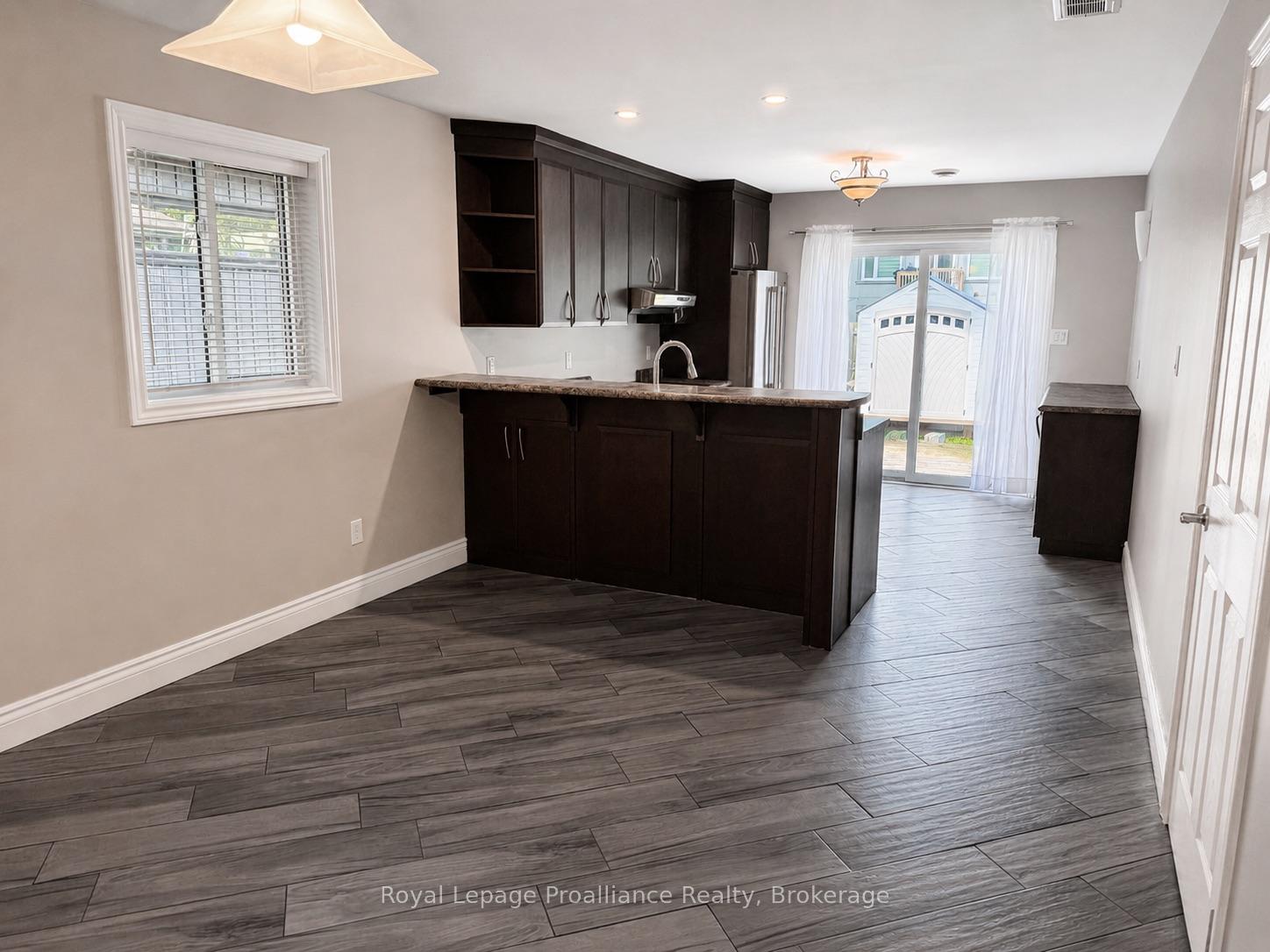 Photo 20 of 54 South John Street, Belleville, Belleville Ward — HOMEH