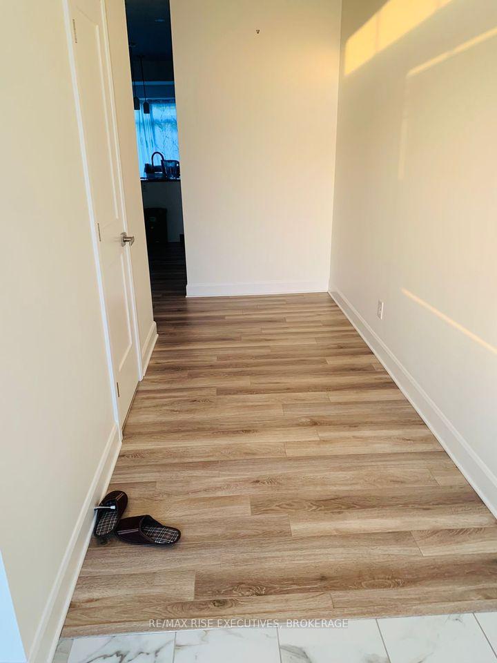 Photo 13 of 1644 Tenley Drive, Kingston, City Northwest — HOMEH