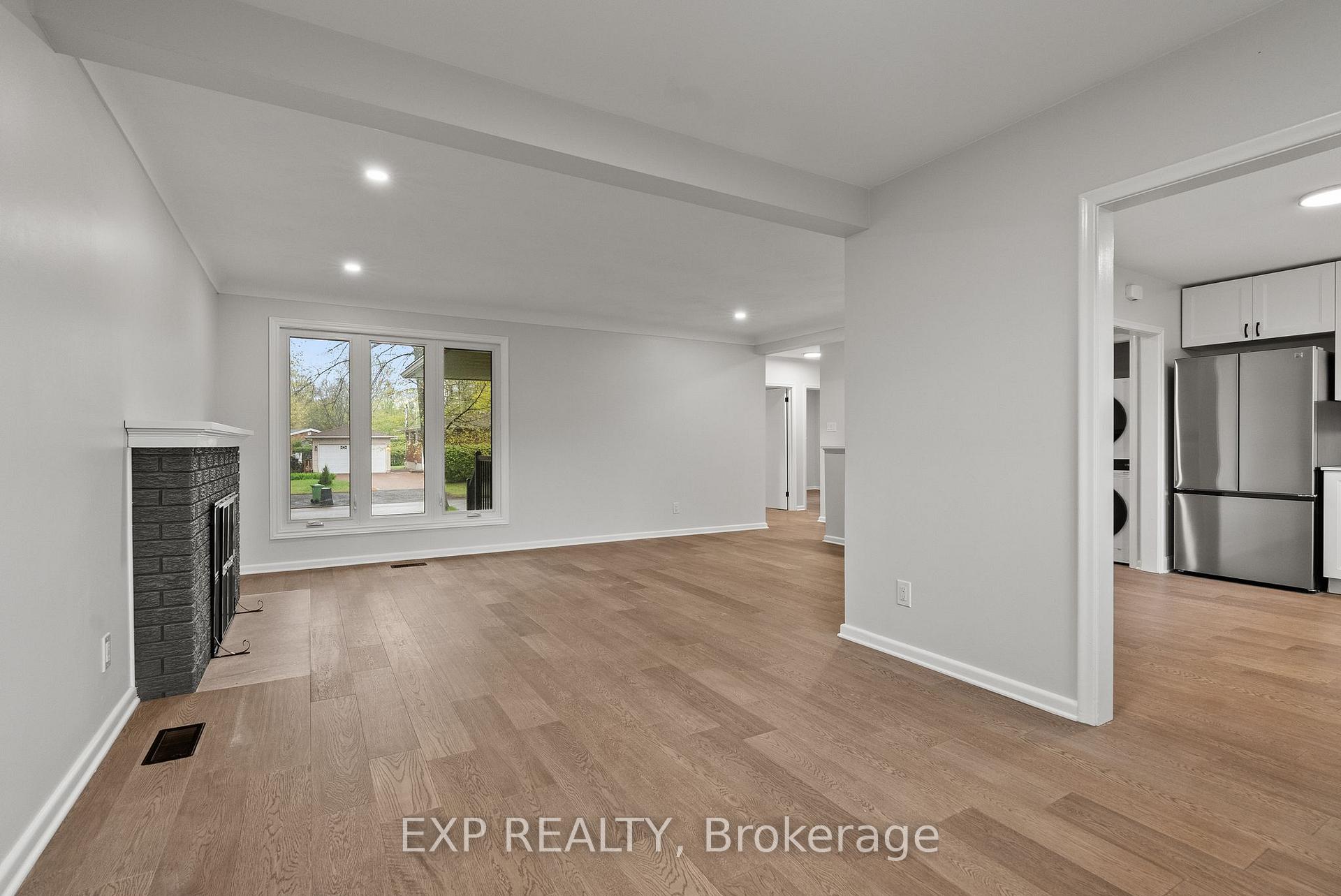 Photo 19 of 2393 Sheldon Avenue, Ottawa, Queensway Terrace South/Ridgeview — HOMEH
