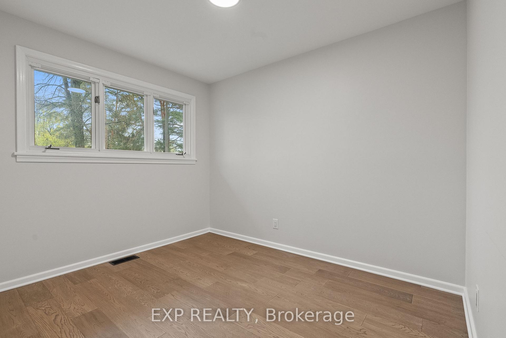 Photo 32 of 2393 Sheldon Avenue, Ottawa, Queensway Terrace South/Ridgeview — HOMEH