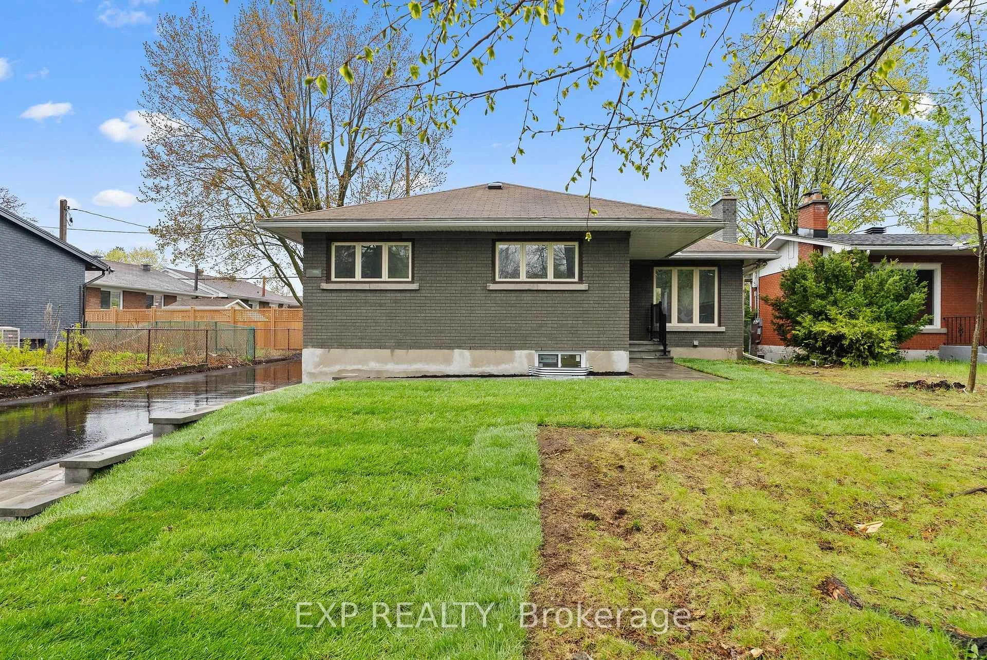 Photo 8 of 2393 Sheldon Avenue, Ottawa, Queensway Terrace South/Ridgeview — HOMEH