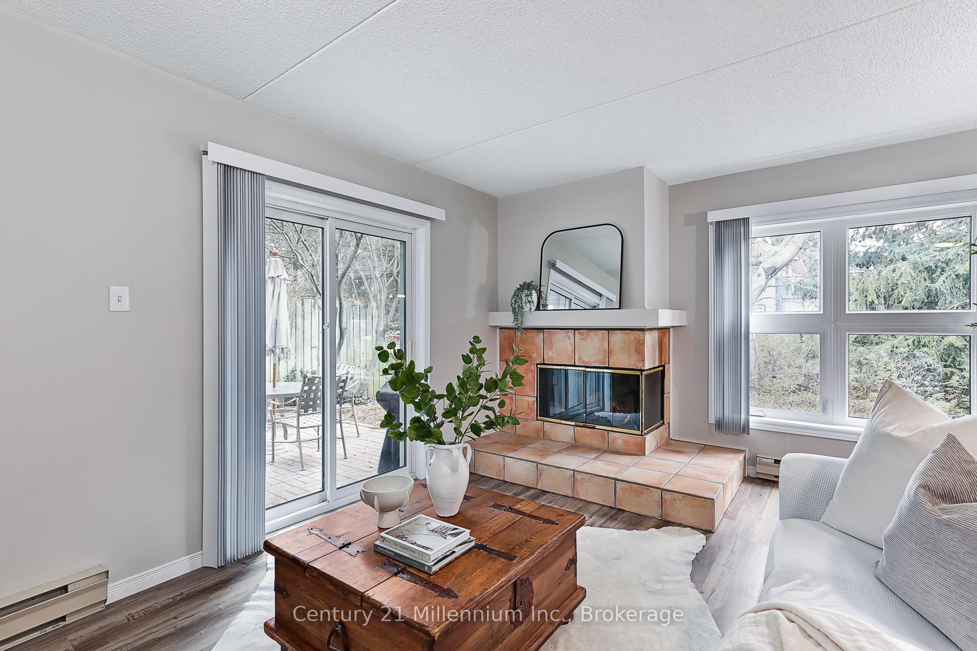 Photo 5 of 409 Mariners Way, Collingwood — HOMEH