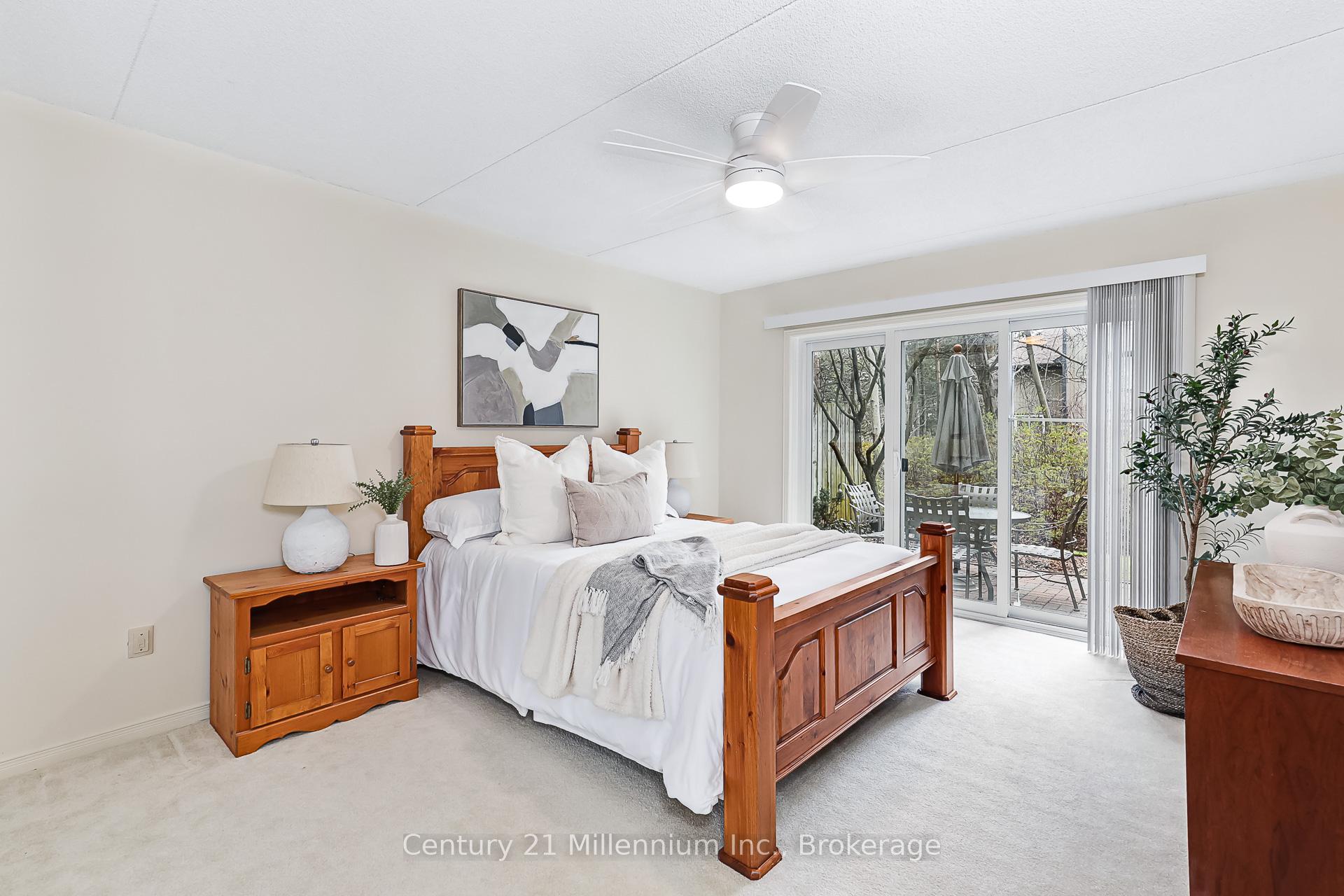Photo 20 of 409 Mariners Way, Collingwood — HOMEH
