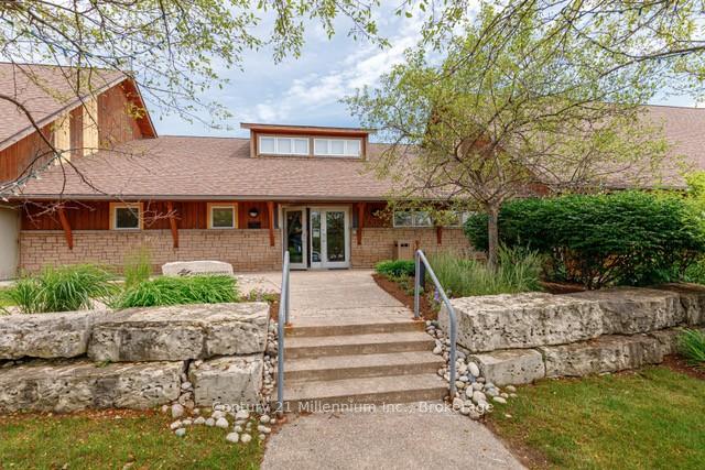 Photo 35 of 409 Mariners Way, Collingwood — HOMEH