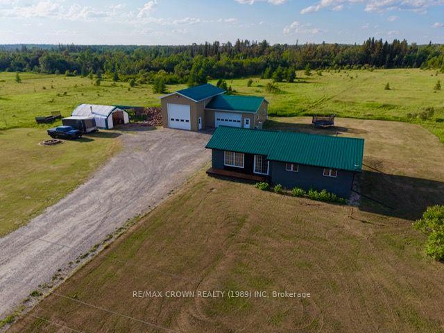 Photo 2 of 198 Highway 11 W, Kapuskasing — HOMEH
