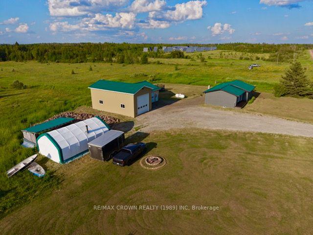 Photo 5 of 198 Highway 11 W, Kapuskasing — HOMEH
