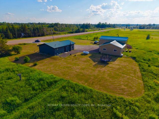 Photo 8 of 198 Highway 11 W, Kapuskasing — HOMEH