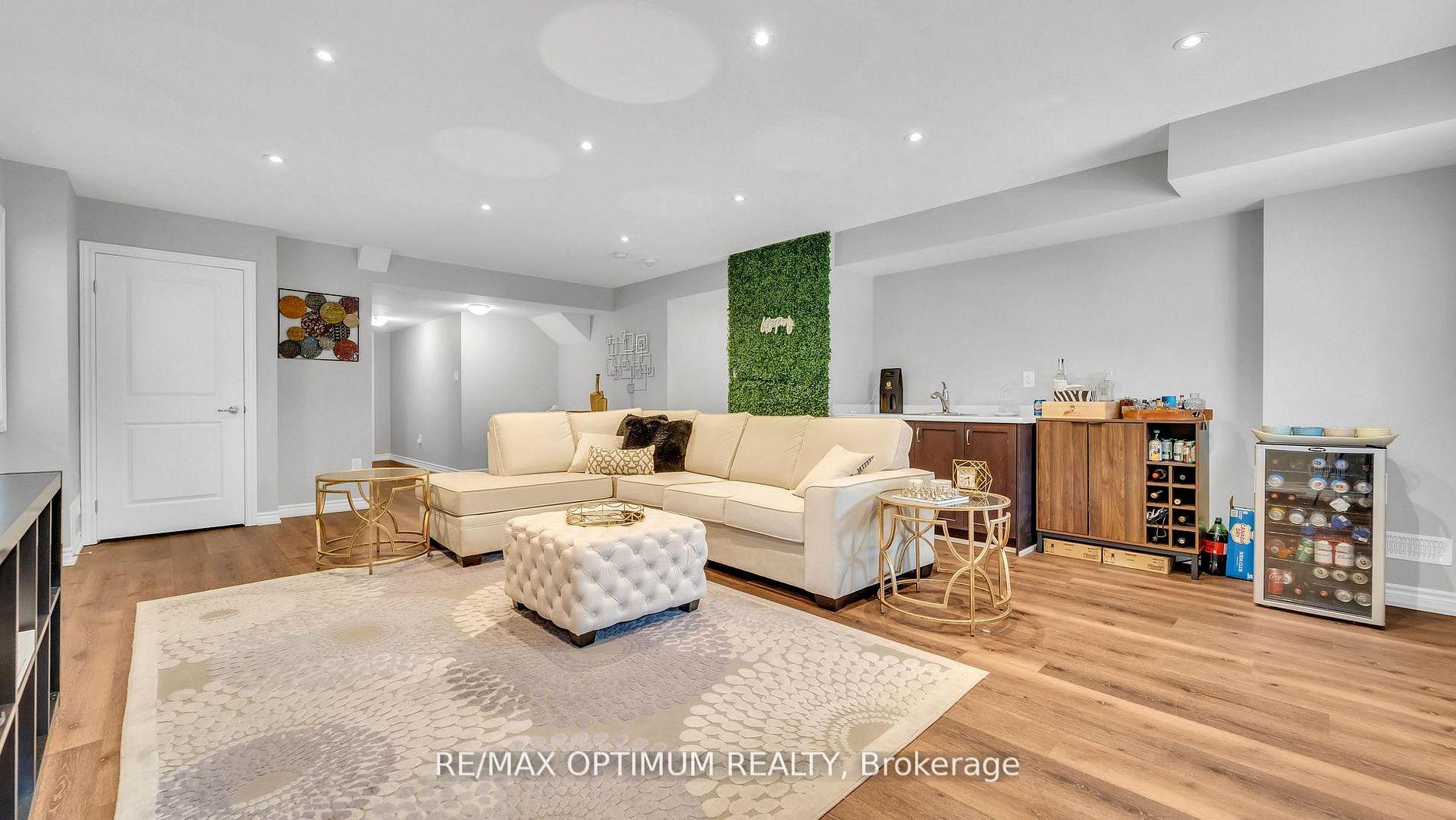 Photo 39 of 450 Brisdale Drive, Brampton, Northwest Brampton — HOMEH