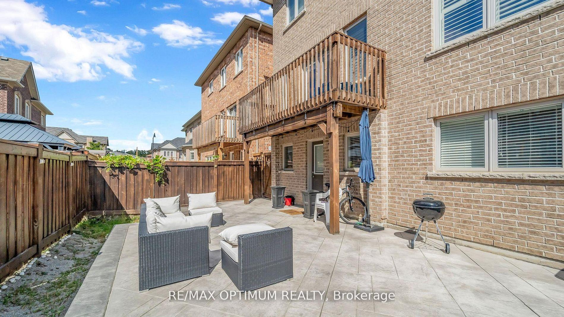 Photo 42 of 450 Brisdale Drive, Brampton, Northwest Brampton — HOMEH