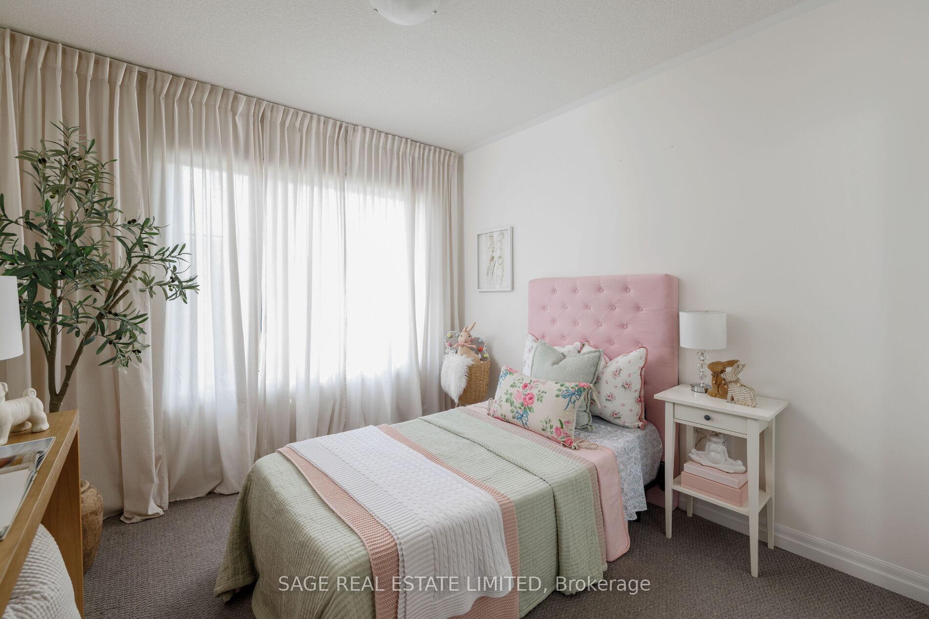 Photo 38 of 199 Tango Crescent, Newmarket, Woodland Hill — HOMEH