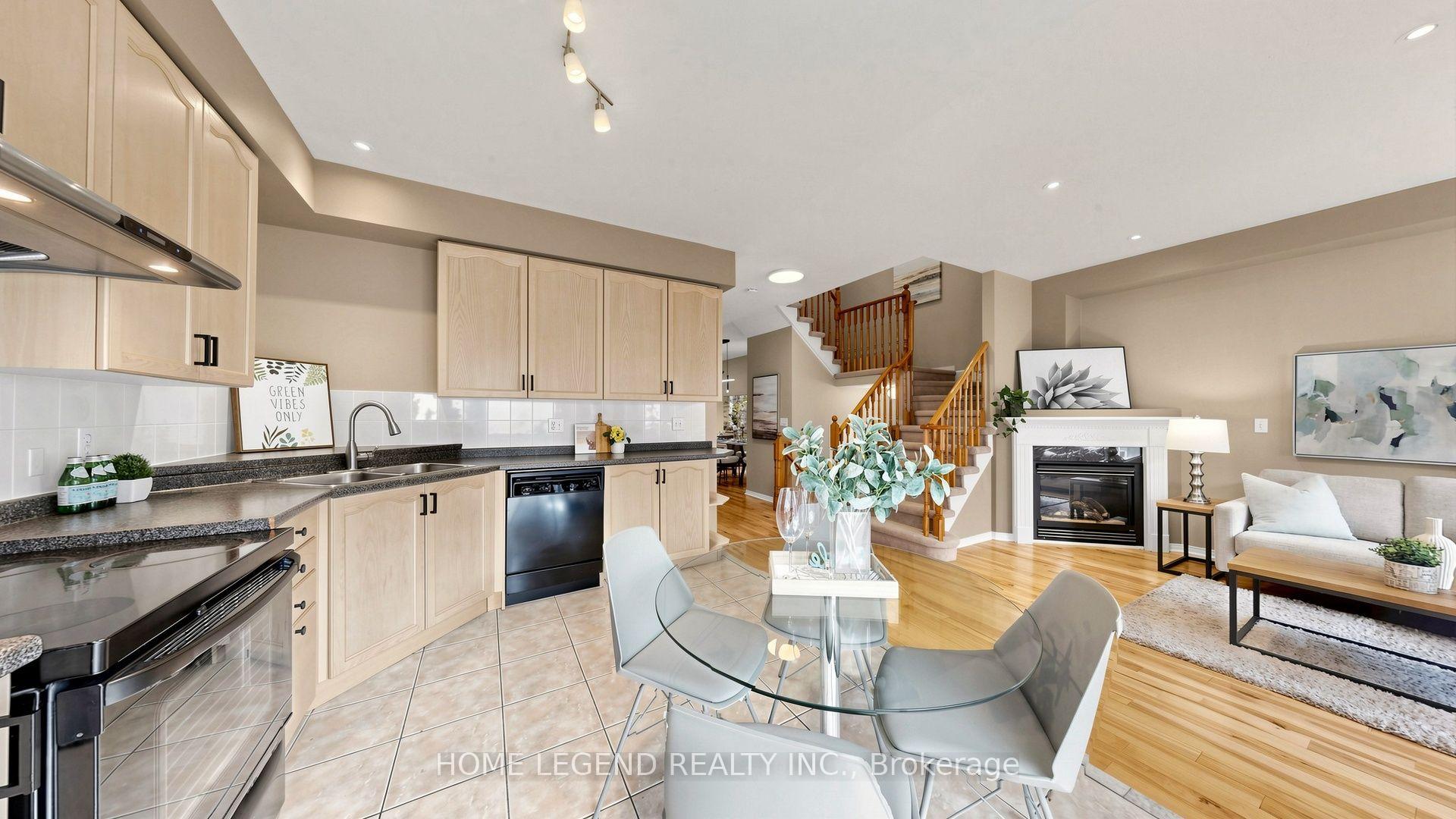 Photo 14 of 14 Mccaul Street, Markham, Berczy — HOMEH