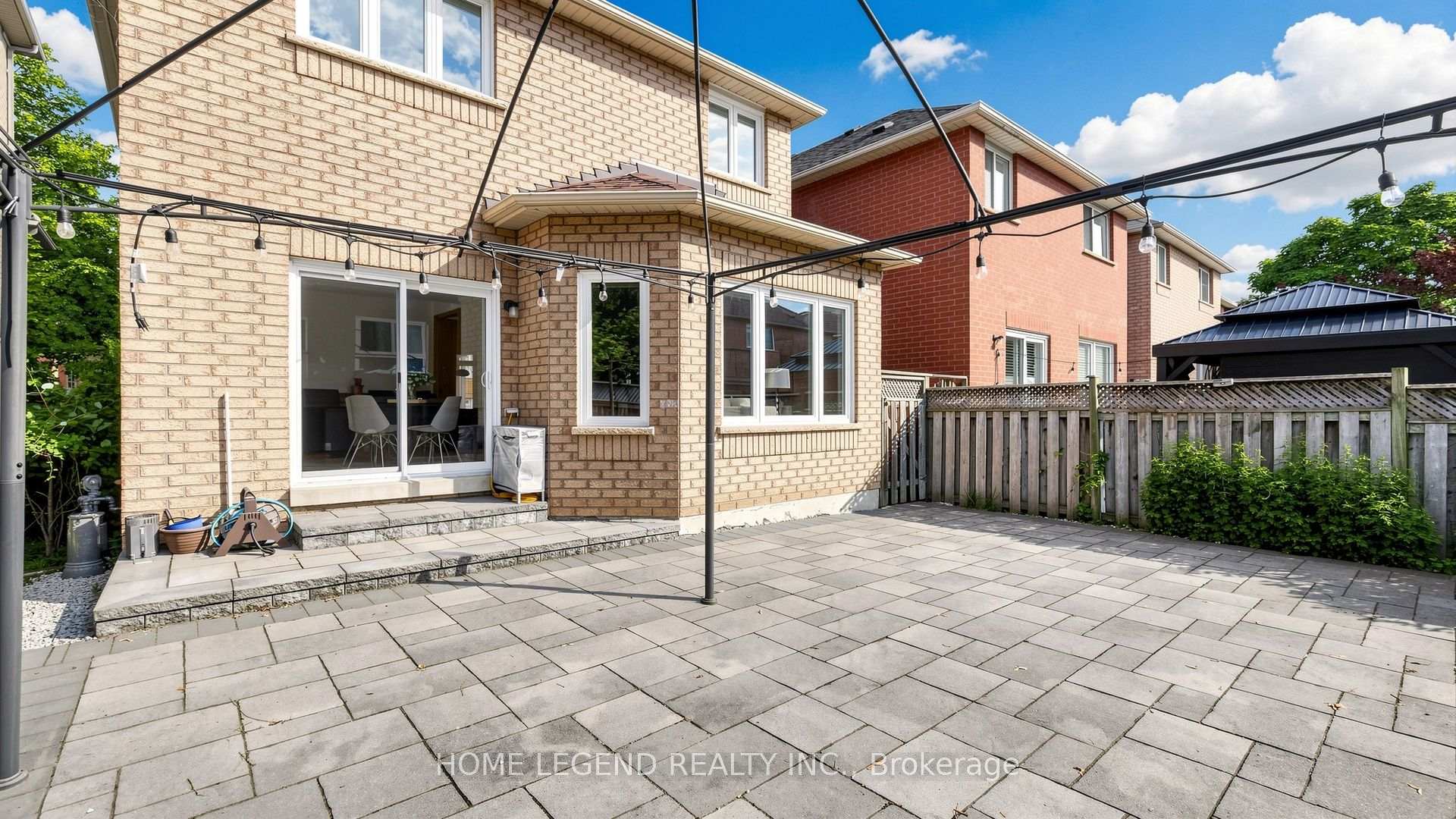 Photo 32 of 14 Mccaul Street, Markham, Berczy — HOMEH