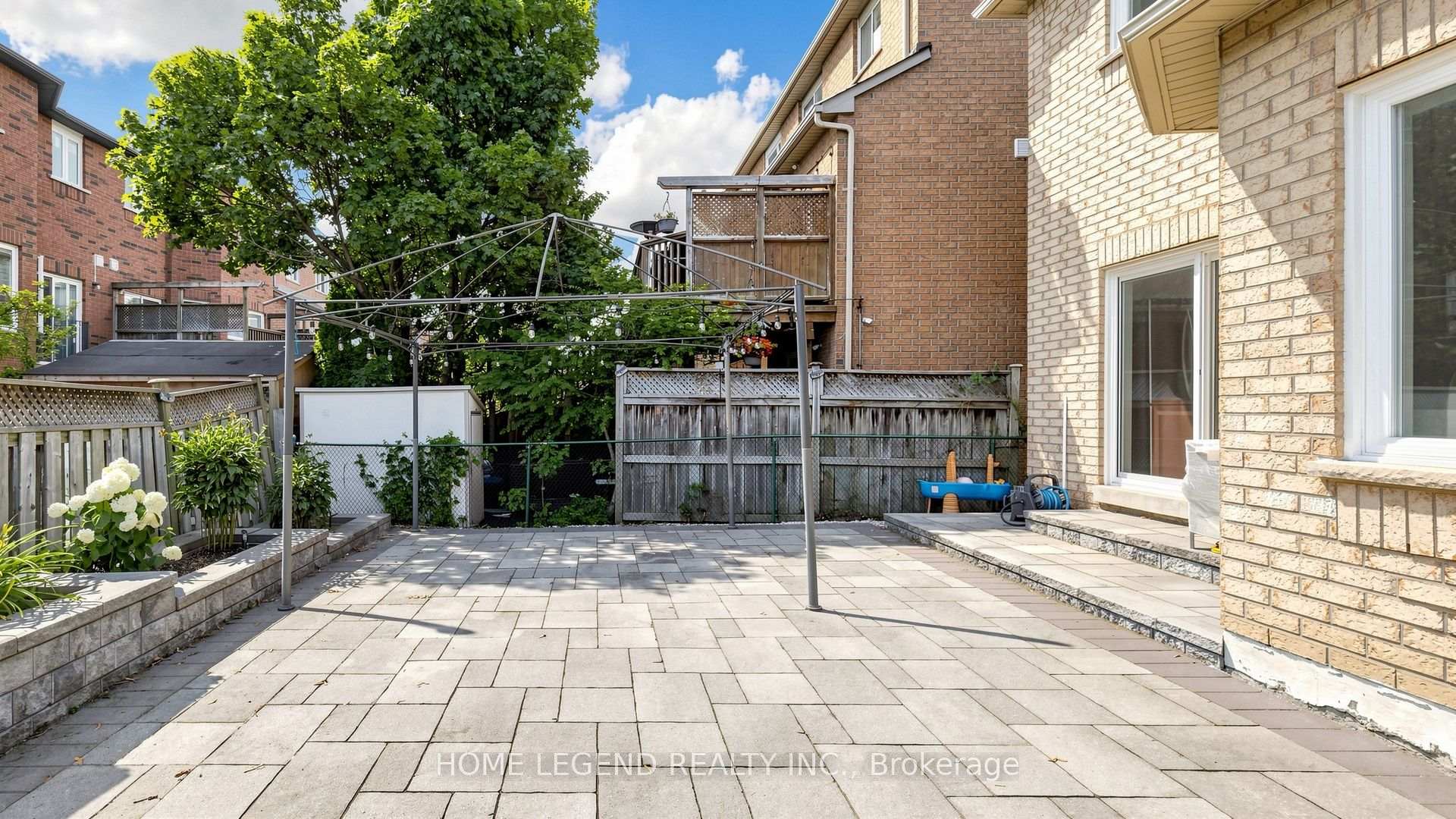 Photo 35 of 14 Mccaul Street, Markham, Berczy — HOMEH