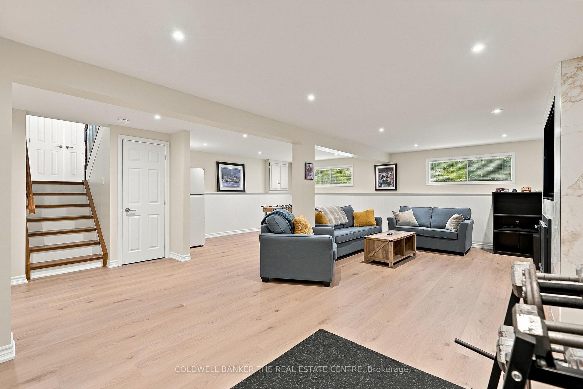 Photo 23 of 2218 Mildred Avenue, Innisfil, Alcona — HOMEH