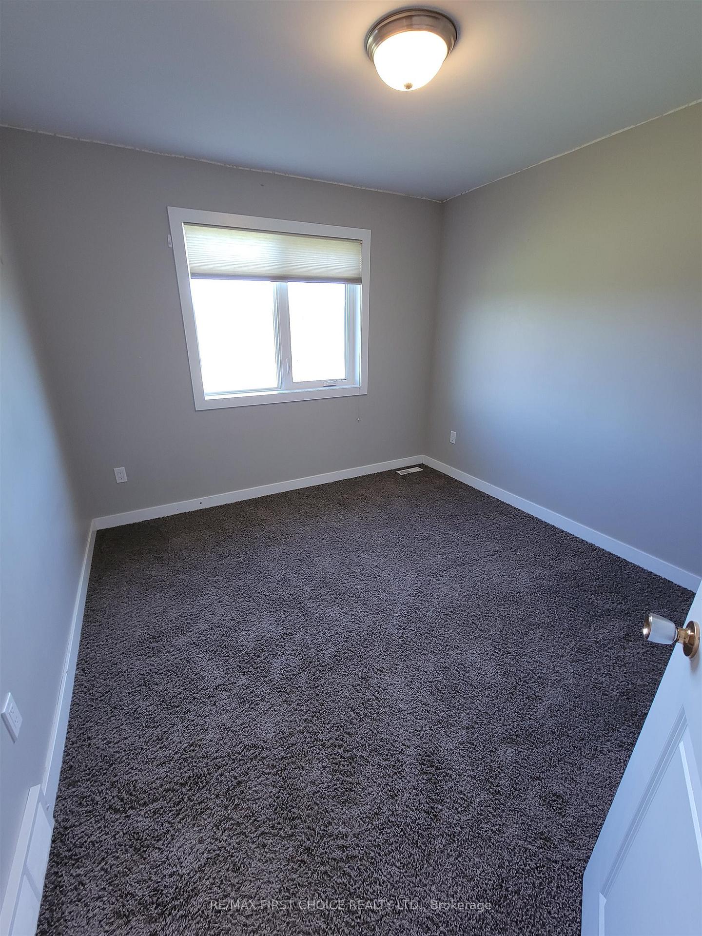 Photo 17 of 32 Linton Street, Emo — HOMEH