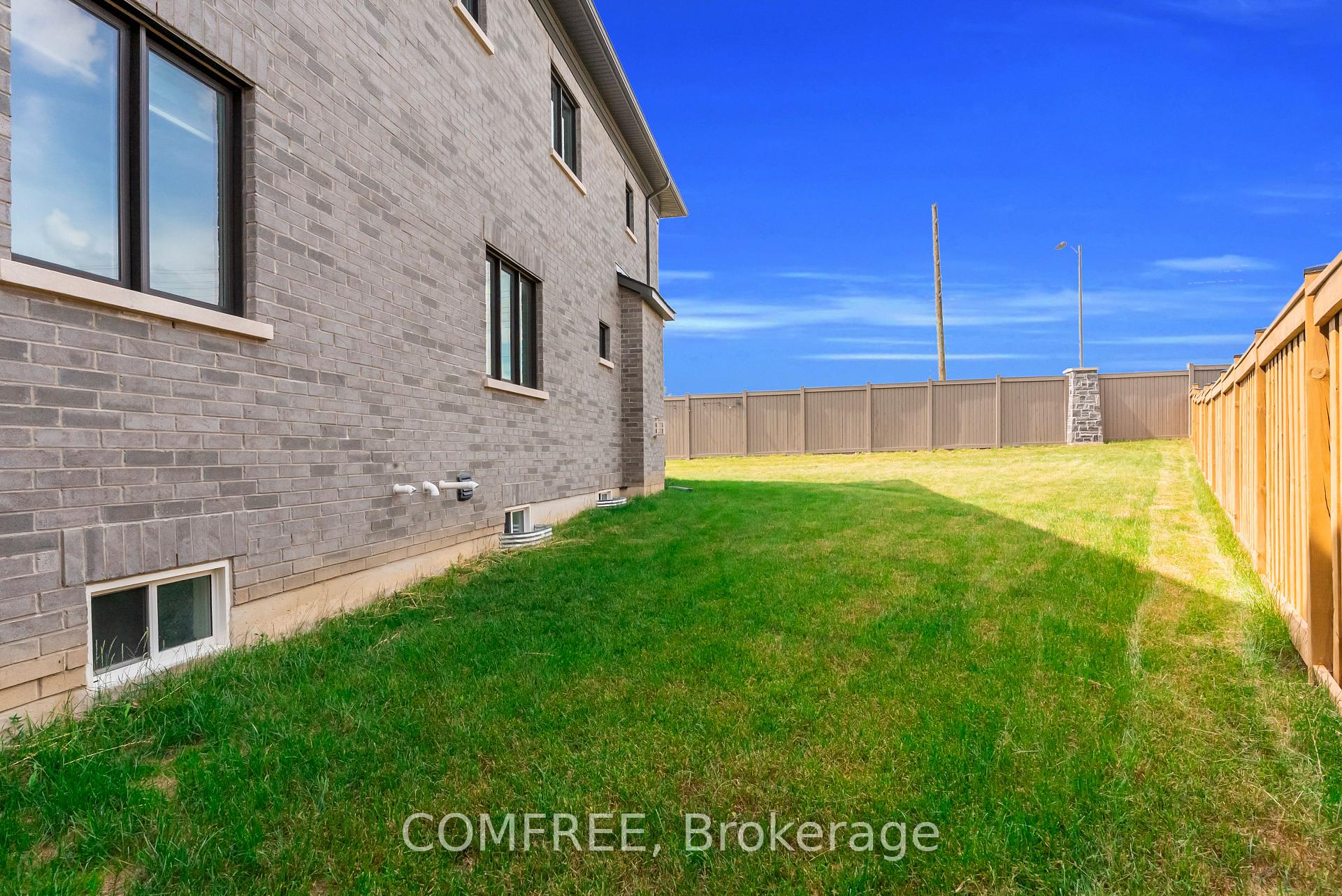 Photo 43 of 35 Ogilvie Street, Vaughan, Vellore Village — HOMEH