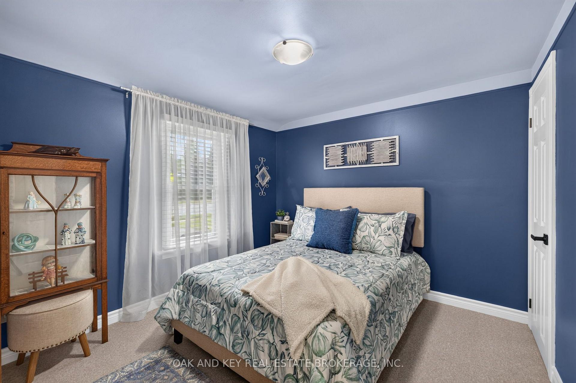 Photo 15 of 323 Clarke Road, London, East H — HOMEH
