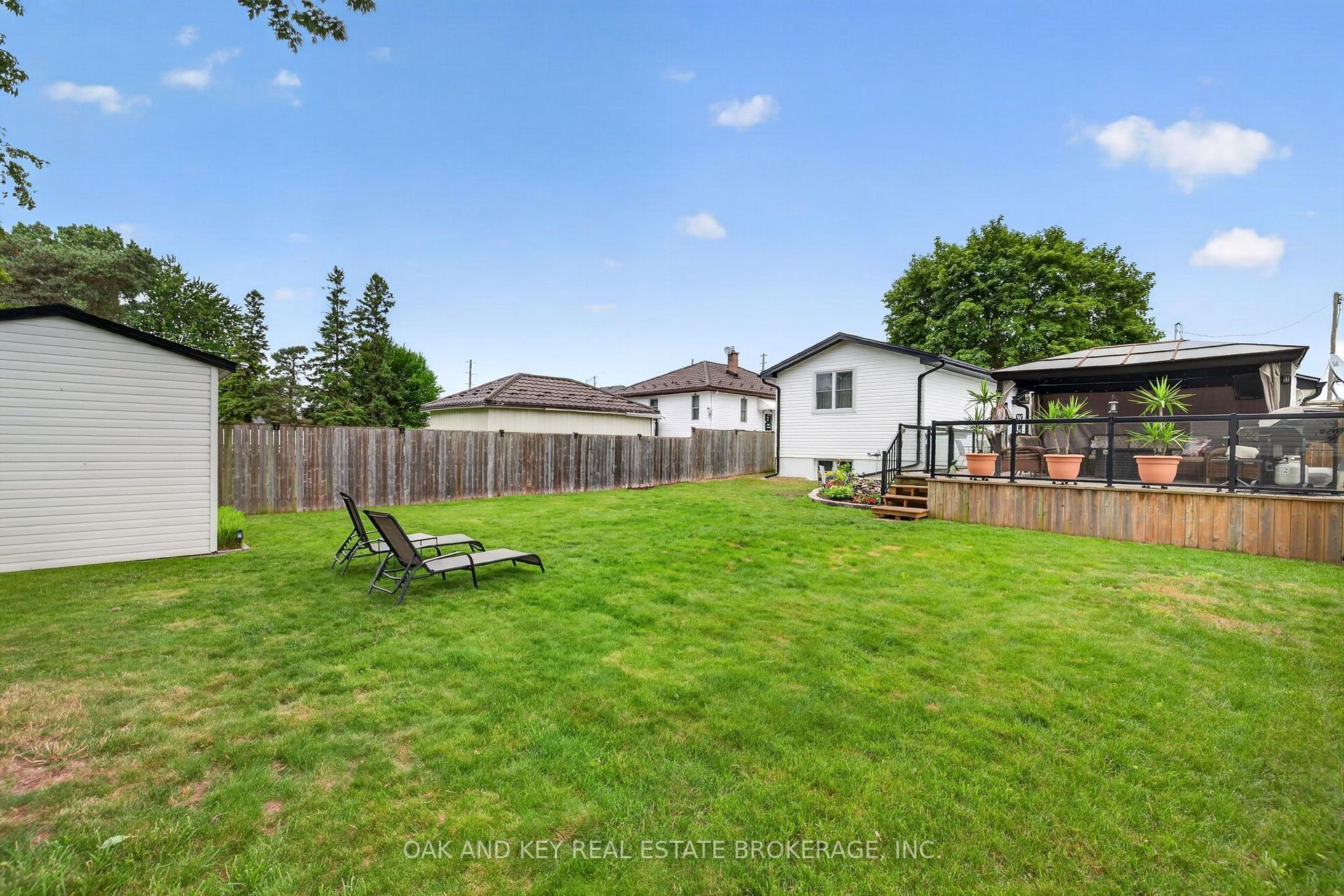 Photo 34 of 323 Clarke Road, London, East H — HOMEH