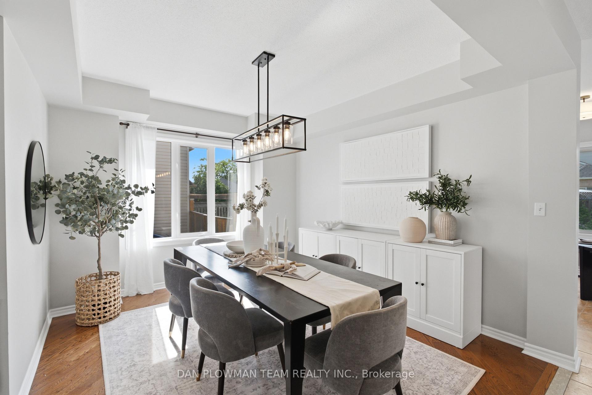 Photo 8 of 30 Weldon Street, Whitby, Rolling Acres — HOMEH