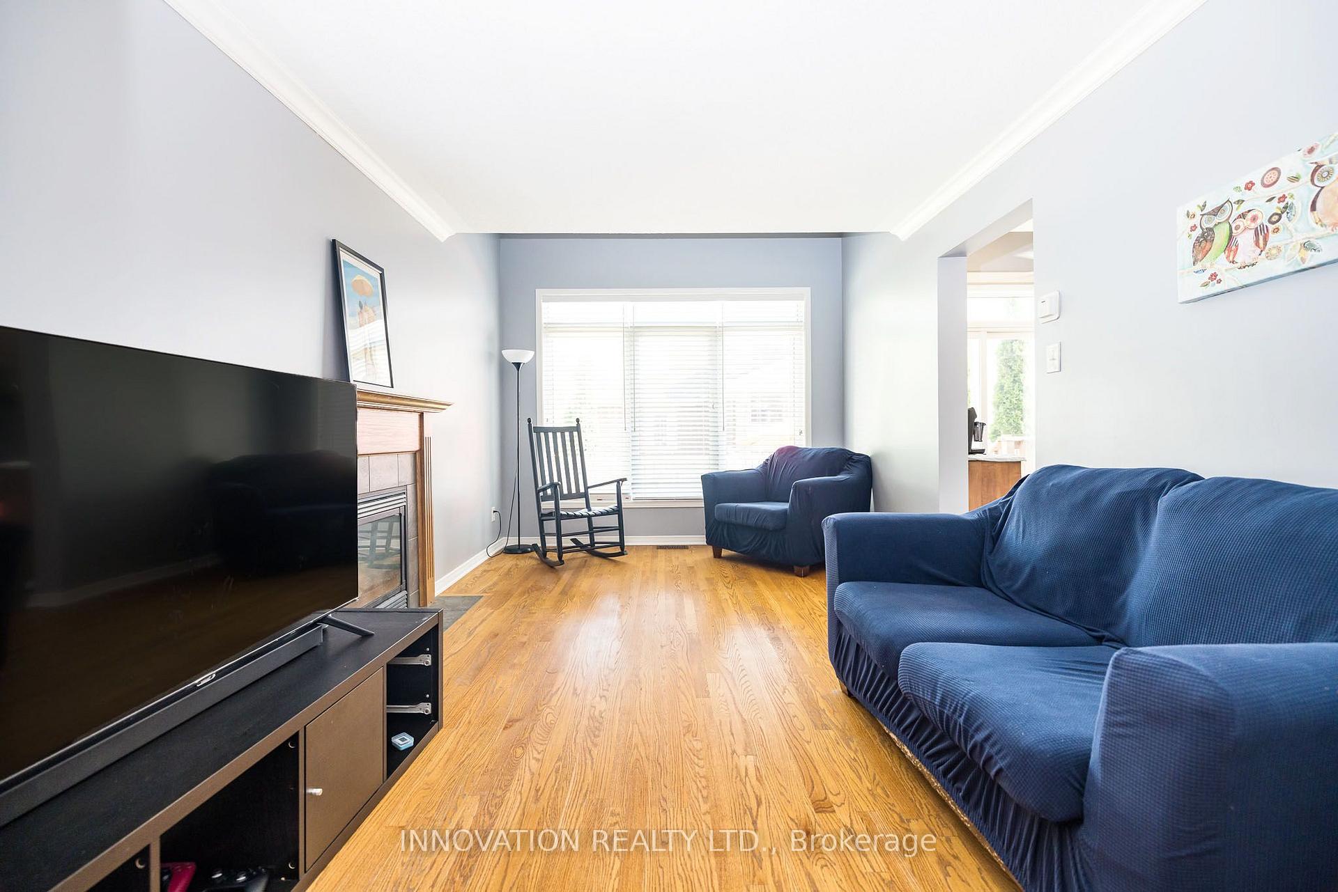 Photo 11 of 277 Applecross Crescent, Ottawa, Kanata - Morgan's Grant/South March — HOMEH
